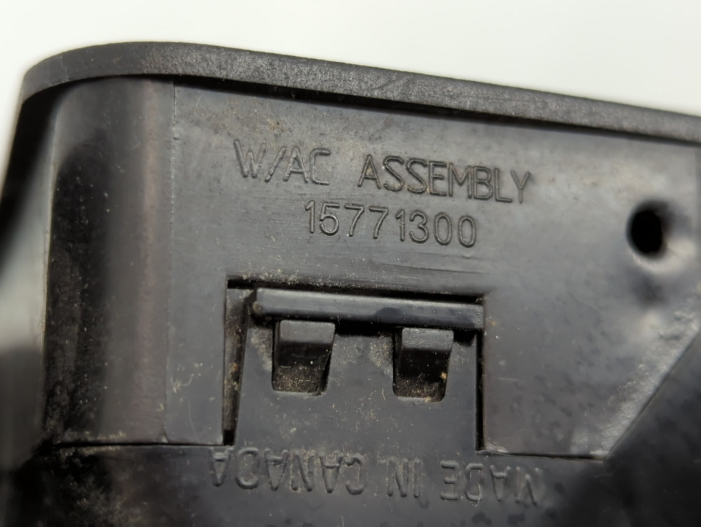 2003-2004 Gmc Sierra 2500 Headlight Head Light Switch Lamp Control - Oemusedautoparts1.com