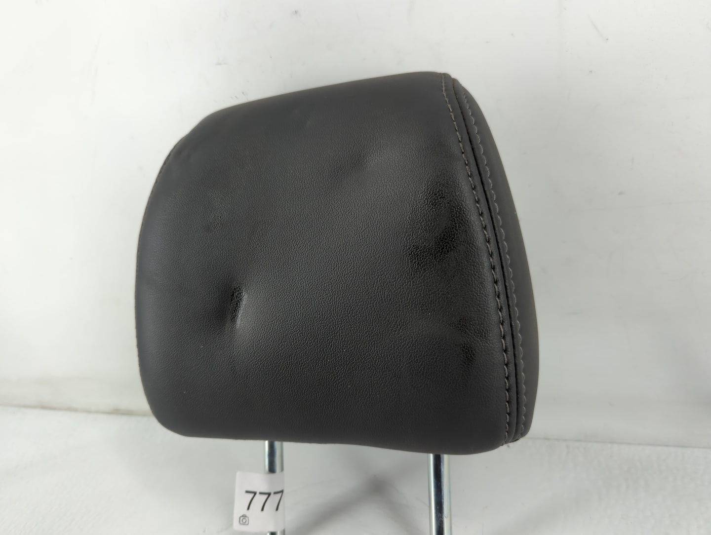 0 Ford Taurus Headrest Head Rest Rear Center Seat Fits OEM Used Auto Parts - Oemusedautoparts1.com