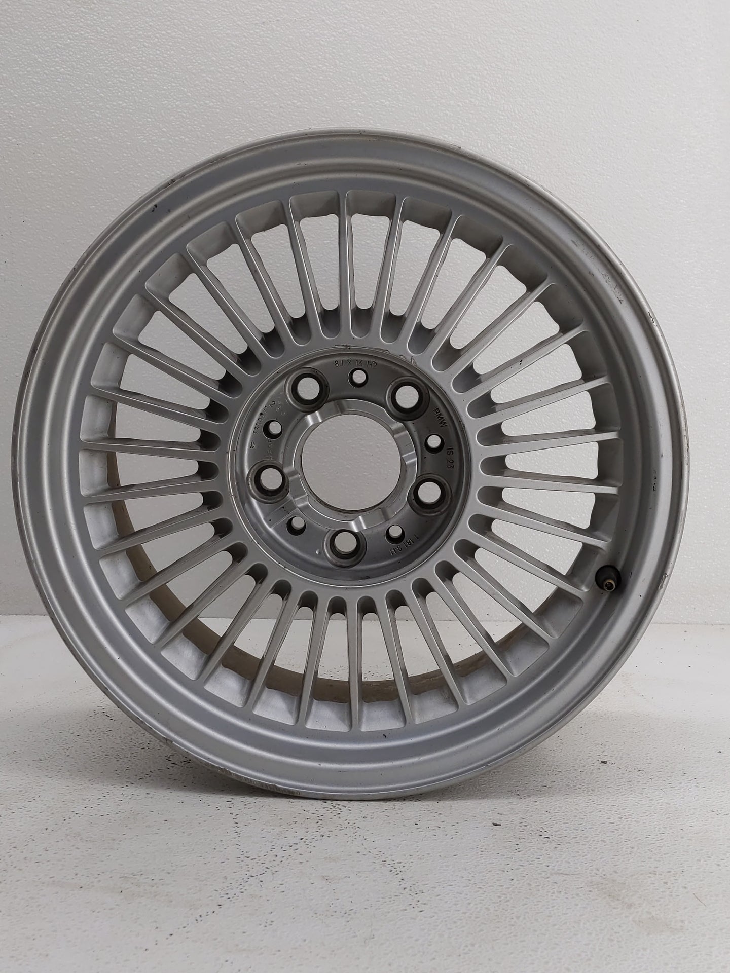 Bmw 750i Oem Wheel Rim - Oemusedautoparts1.com