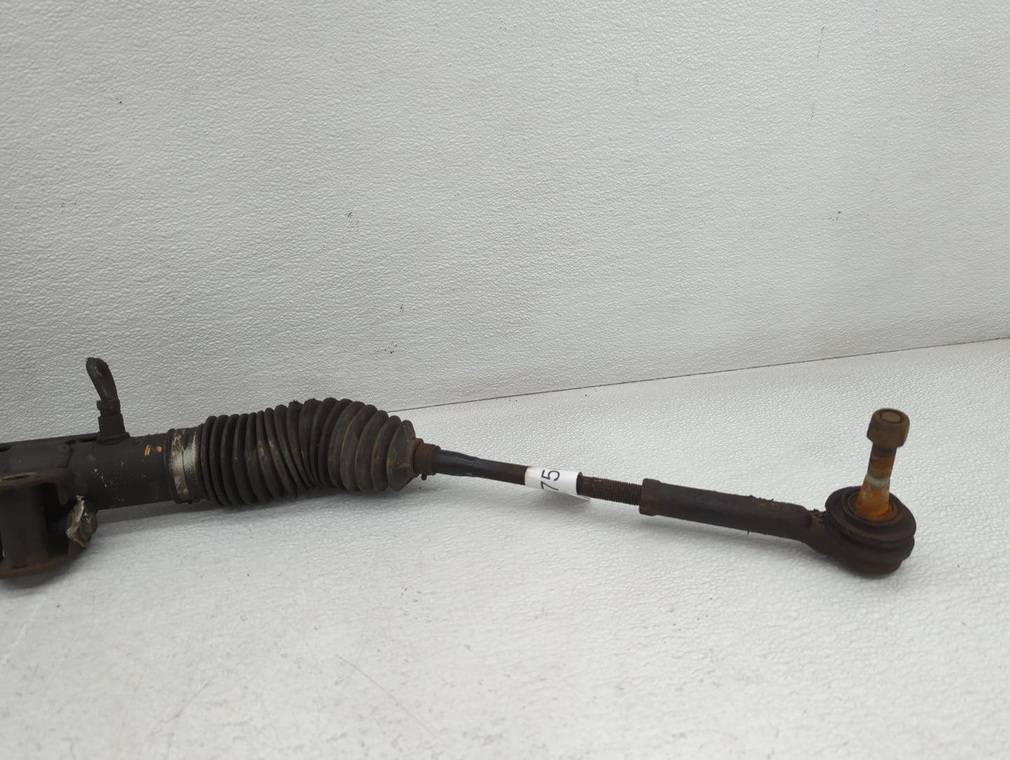 2011-2017 Jeep Compass Rack and Pinion Steering Gear P/N:P68059686AC Fits Fits 2011 2012 2013 2014 2015 2016 2017 OEM Used Auto Parts - Oemusedautoparts1.com