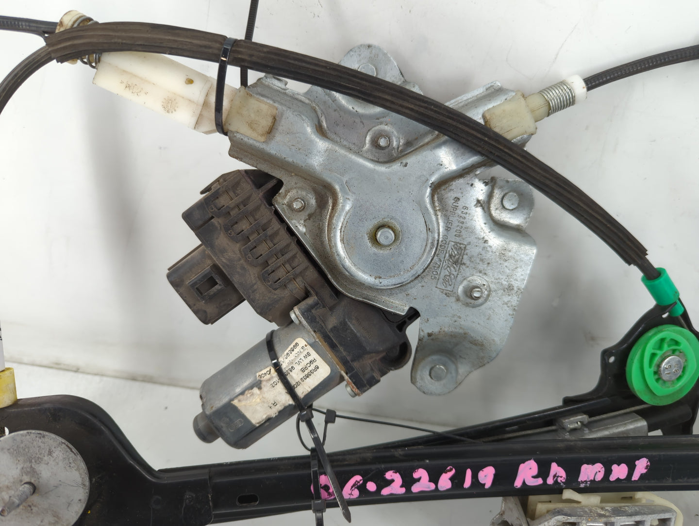 2005-2009 Ford Mustang Window Regulator Passenger Front - Oemusedautoparts1.com