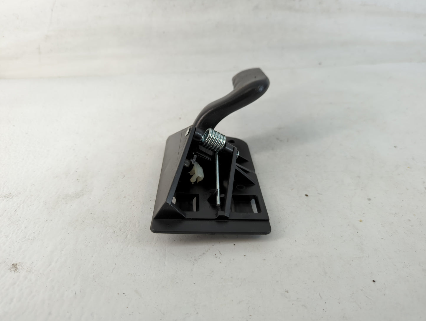 2000 Chevrolet Silverado 1500 Passenger Side Front Inside Door Handle Oem - Oemusedautoparts1.com