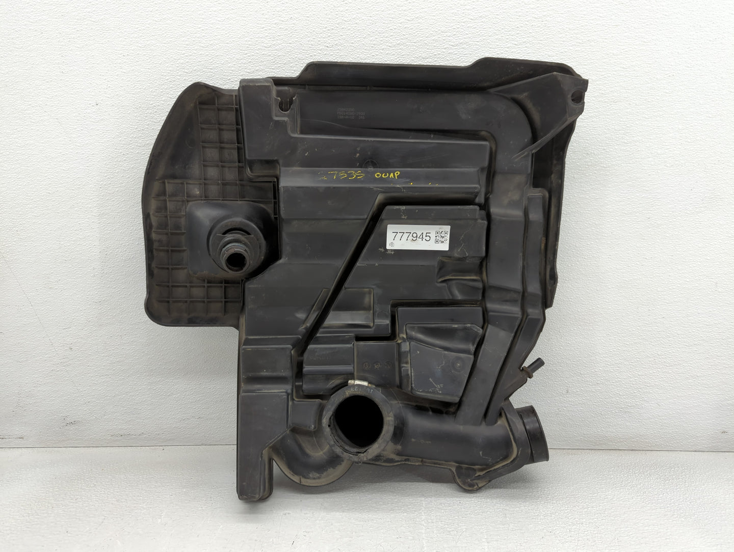 2010 Saturn Aura Engine Cover - Oemusedautoparts1.com