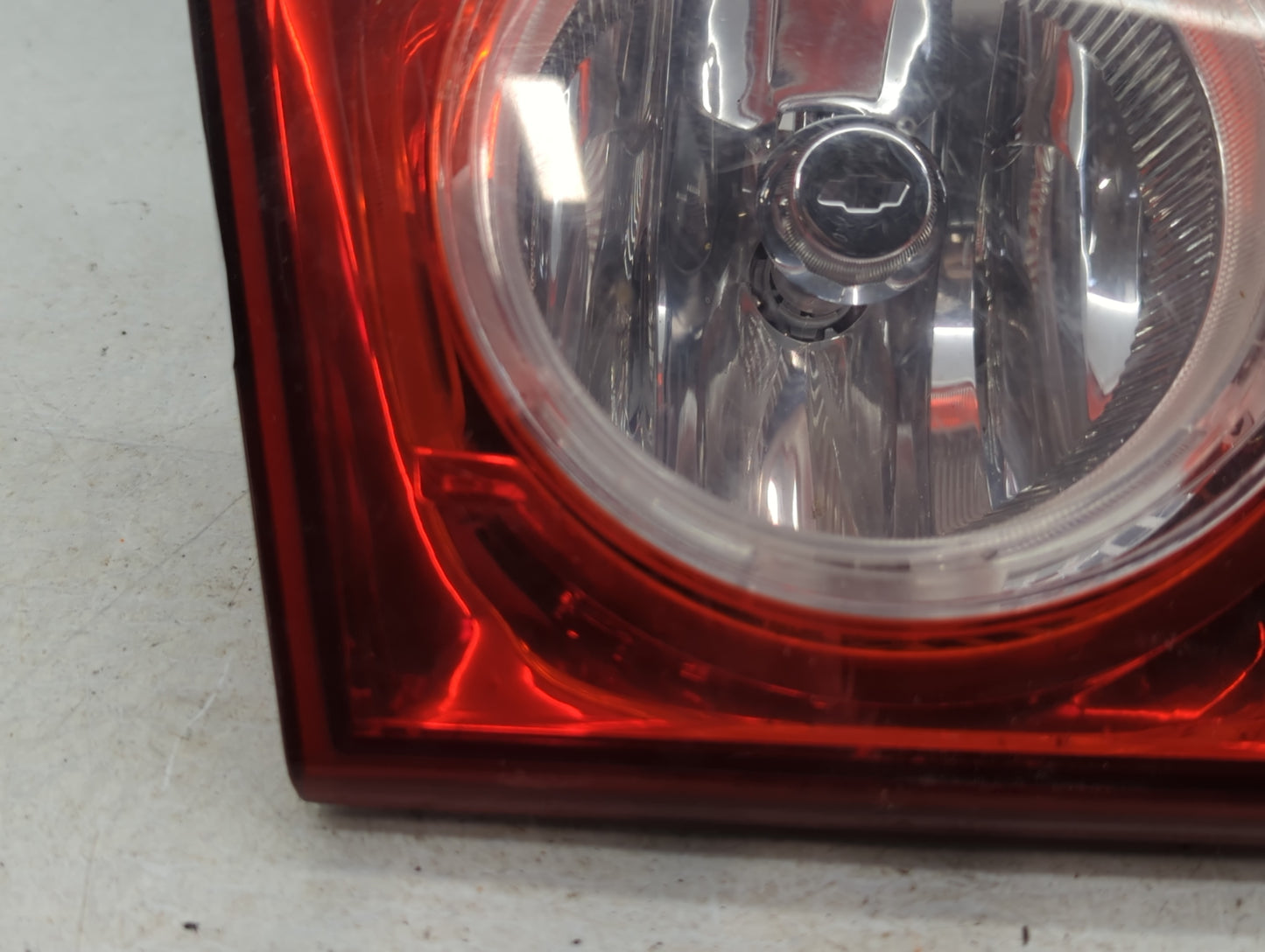 2008-2012 Chevrolet Malibu Rear Center Lid Brake Light Tail Light Fits Fits 2008 2009 2010 2011 2012 OEM Used Auto Parts - Oemusedautoparts1.com
