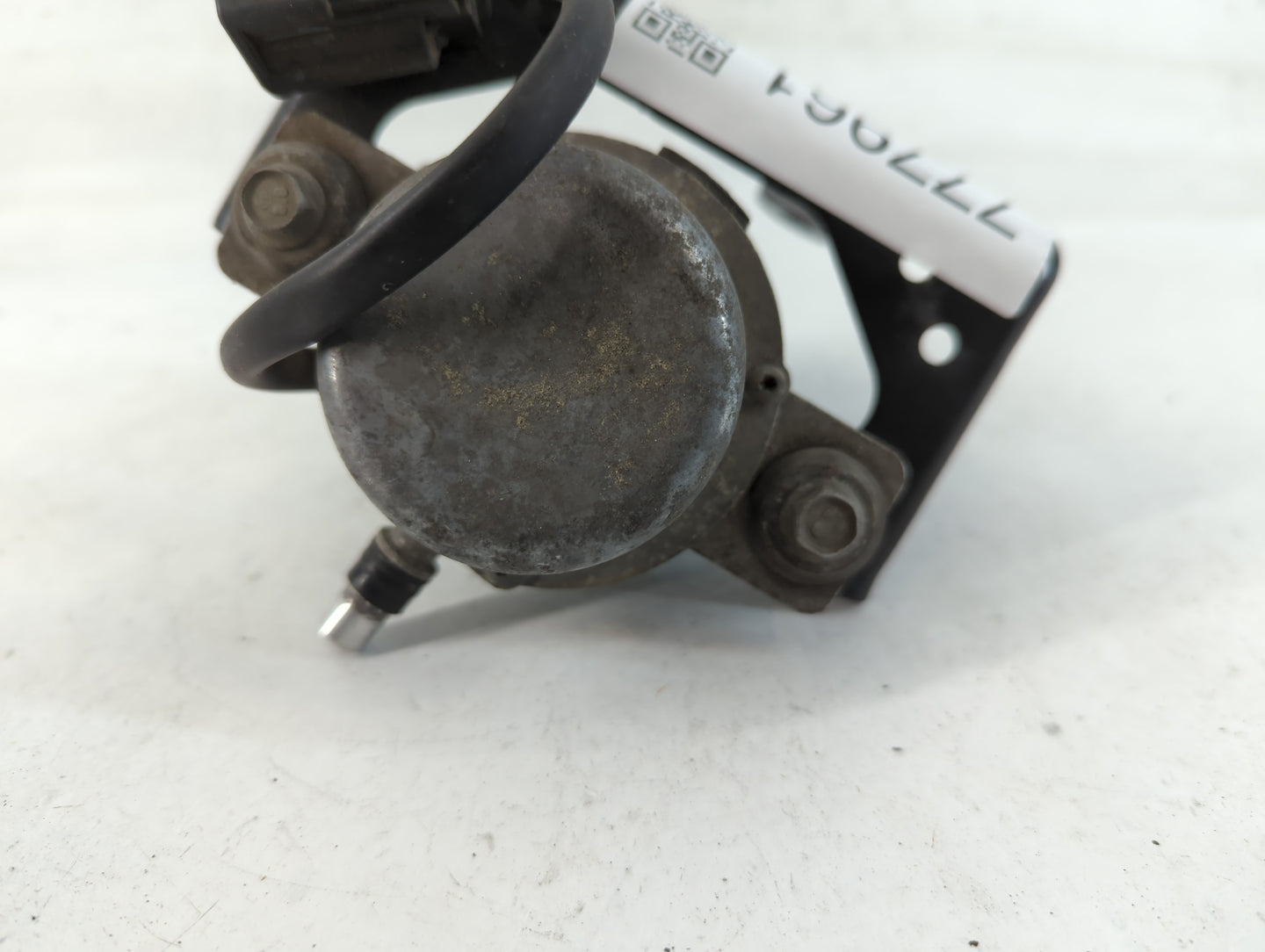 2009 Dodge Ram 1500 Central Vaccum Lock Pump 14222 5884 002|p04581541ab - Oemusedautoparts1.com