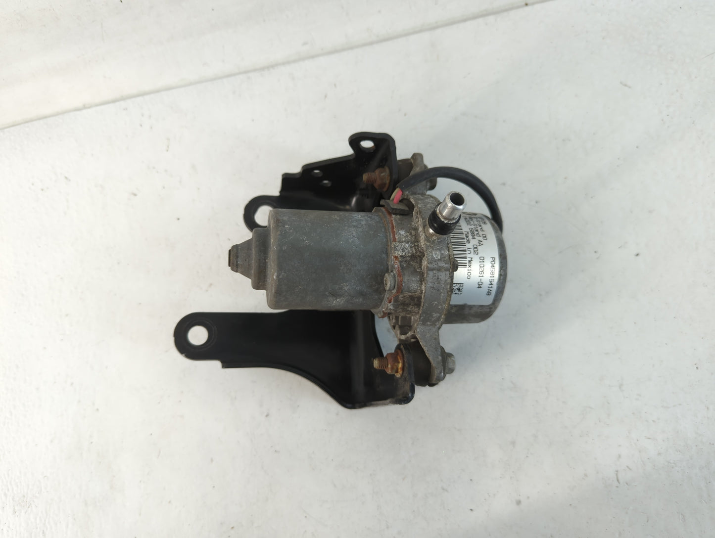 2009 Dodge Ram 1500 Central Vaccum Lock Pump 14222 5884 002|p04581541ab - Oemusedautoparts1.com