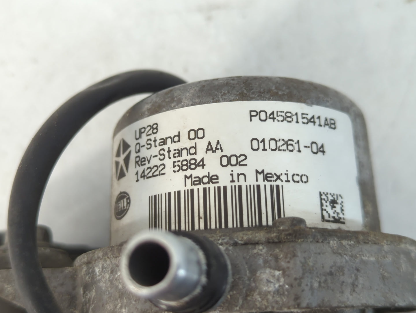 2009 Dodge Ram 1500 Central Vaccum Lock Pump 14222 5884 002|p04581541ab - Oemusedautoparts1.com