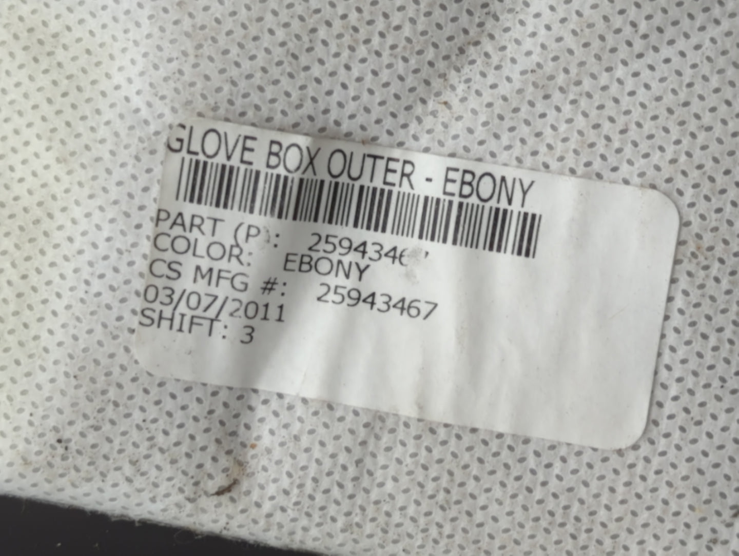 2011 Gmc Acadia Passenger Glove Box Door Storage Compartment - Oemusedautoparts1.com