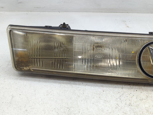 1996 Chevrolet Gp3500 Driver Left Oem Head Light Headlight Lamp