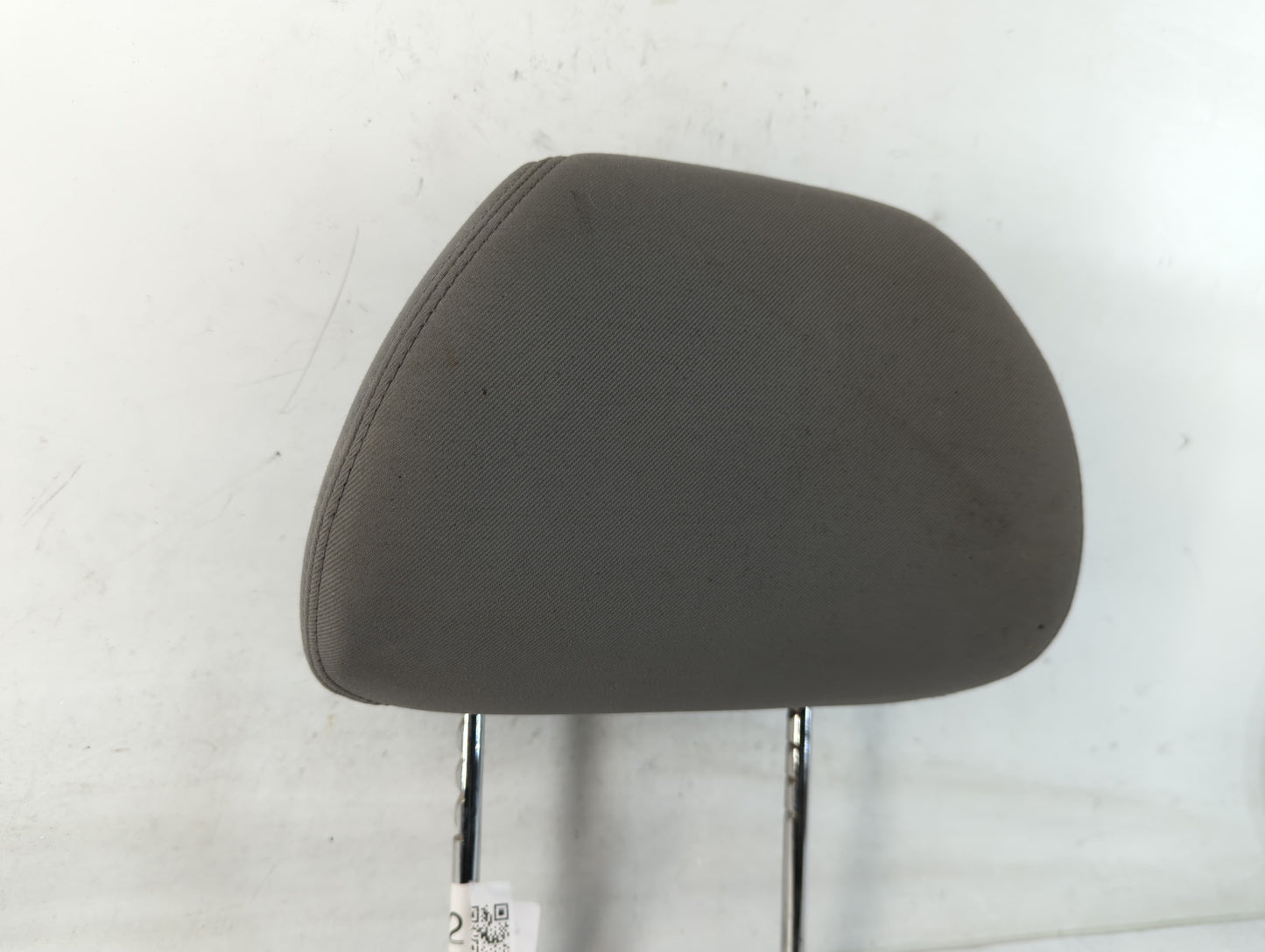 2011-2012 Chevrolet Malibu Headrest Head Rest Front Driver Passenger Seat Fits Fits 2011 2012 OEM Used Auto Parts - Oemusedautoparts1.com