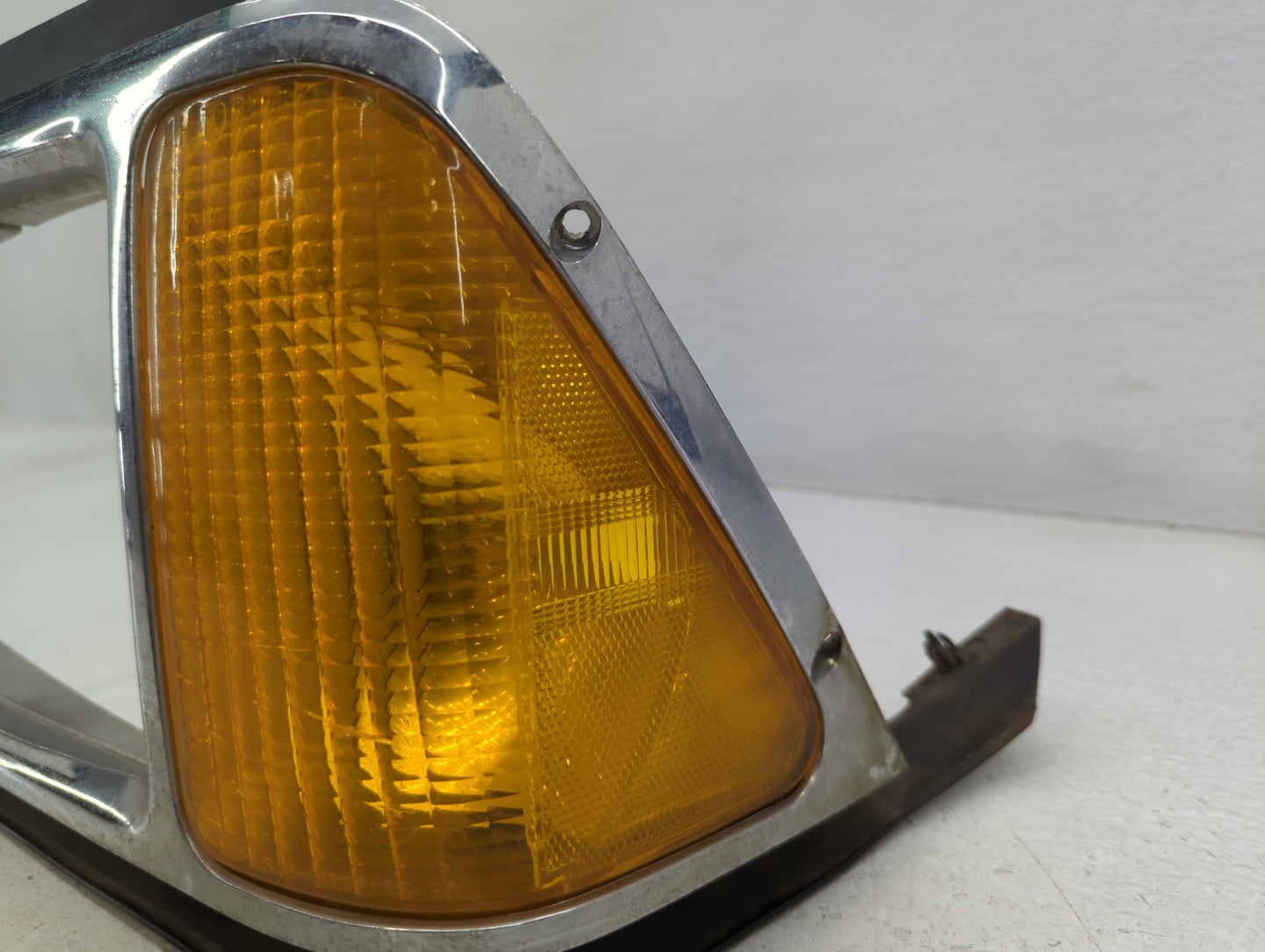 1988 Ford Aerostar Driver Left Oem Head Light Headlight Lamp - Oemusedautoparts1.com