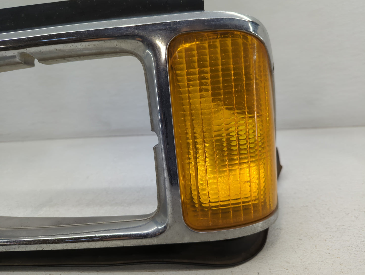 1988 Ford Aerostar Driver Left Oem Head Light Headlight Lamp - Oemusedautoparts1.com