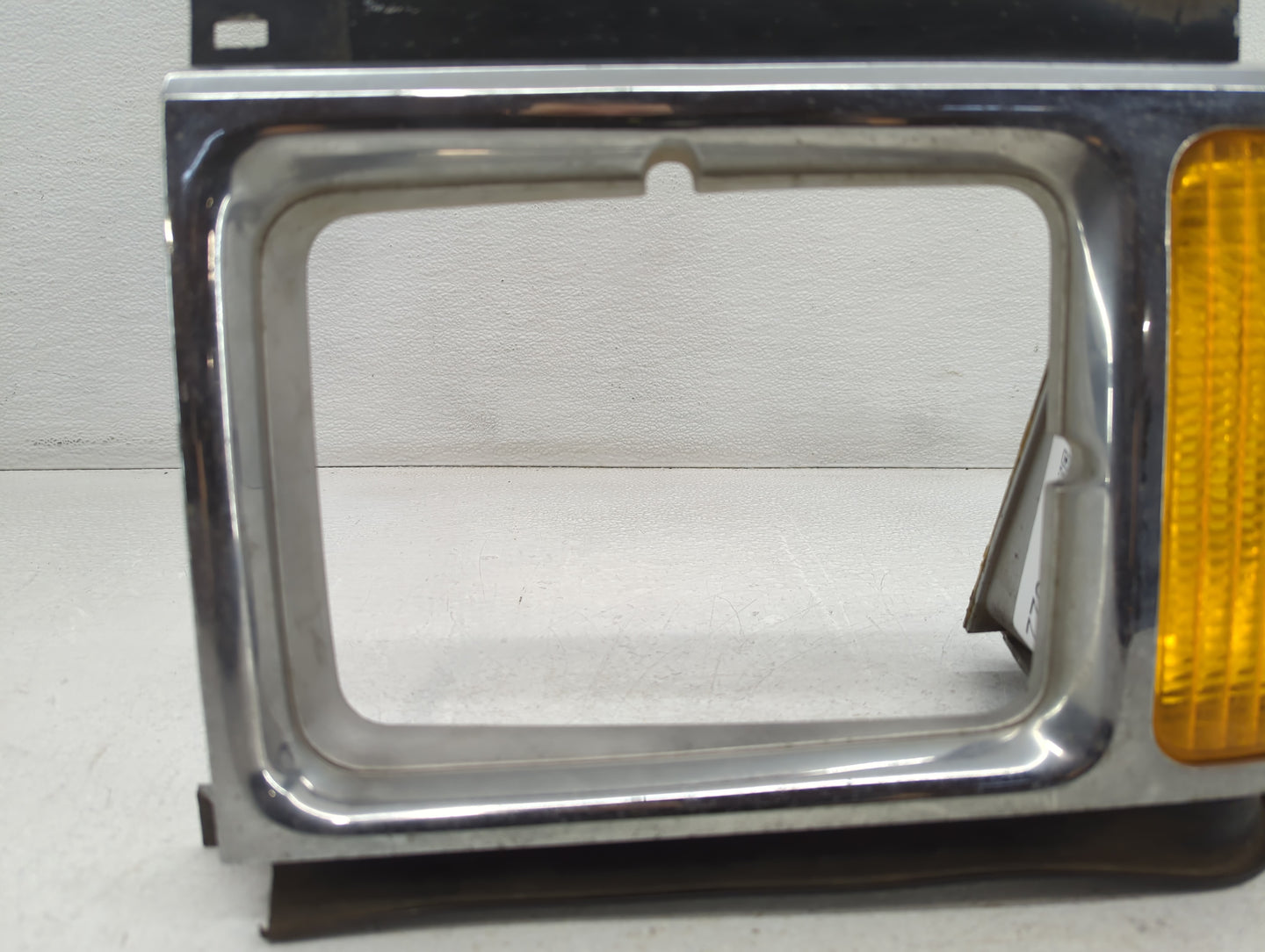 1988 Ford Aerostar Driver Left Oem Head Light Headlight Lamp - Oemusedautoparts1.com