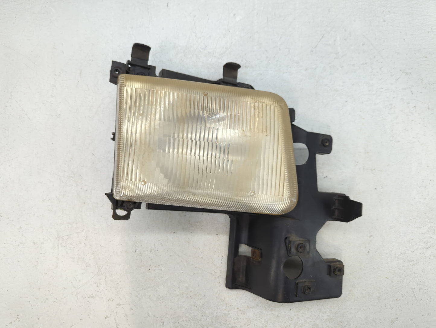2002 Jeep Grand Cherokee Passenger Right Oem Head Light Headlight Lamp - Oemusedautoparts1.com