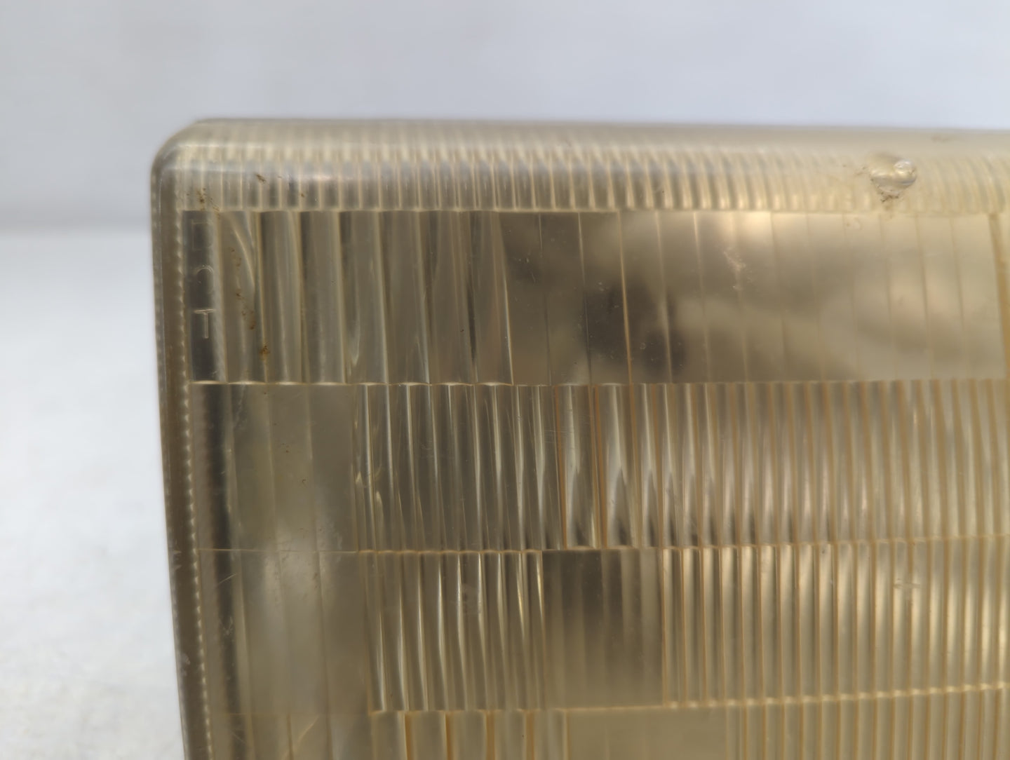 1996 Jeep Grand Cherokee Passenger Right Oem Head Light Headlight Lamp - Oemusedautoparts1.com