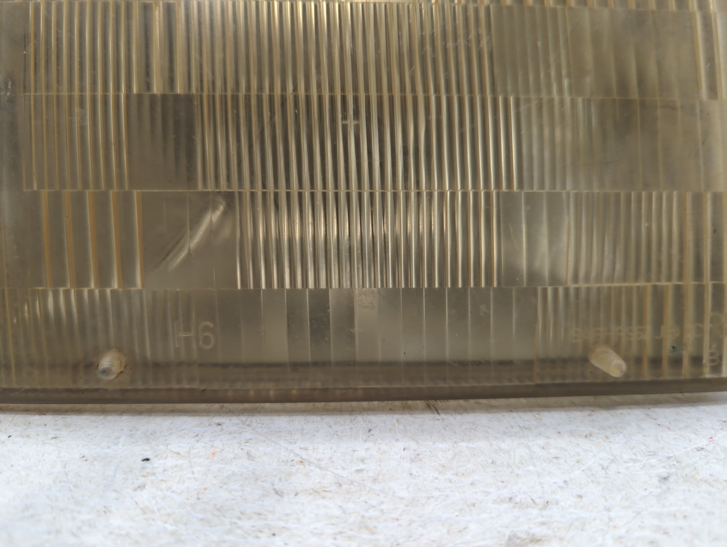 1996 Jeep Grand Cherokee Passenger Right Oem Head Light Headlight Lamp - Oemusedautoparts1.com