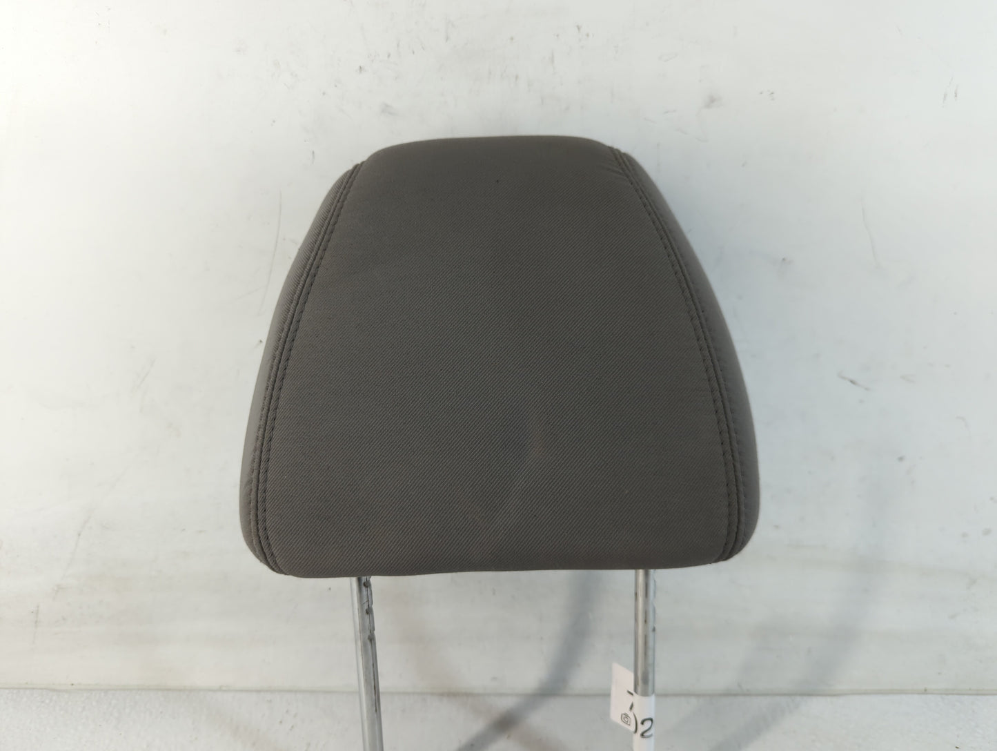 2011-2012 Chevrolet Malibu Headrest Head Rest Rear Seat Fits Fits 2011 2012 OEM Used Auto Parts - Oemusedautoparts1.com