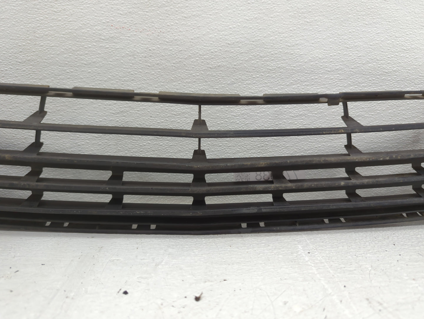 2006-2009 Pontiac Torrent Front Grille Bumper Not Included - Oemusedautoparts1.com