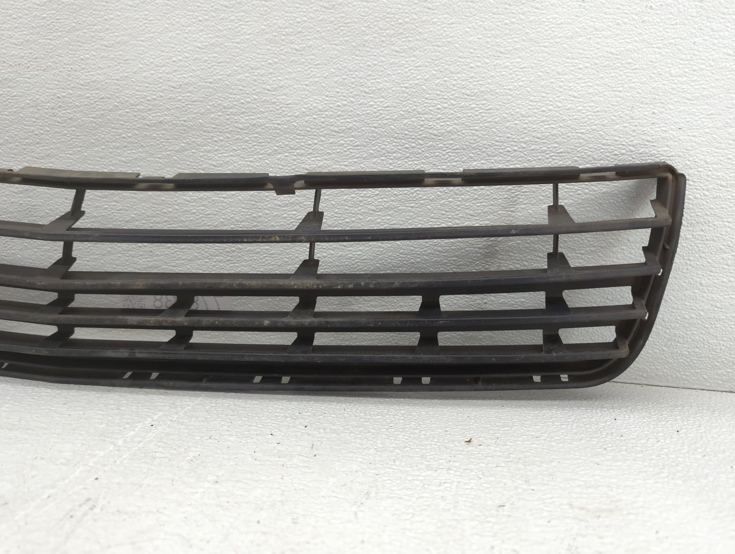 2006-2009 Pontiac Torrent Front Grille Bumper Not Included - Oemusedautoparts1.com