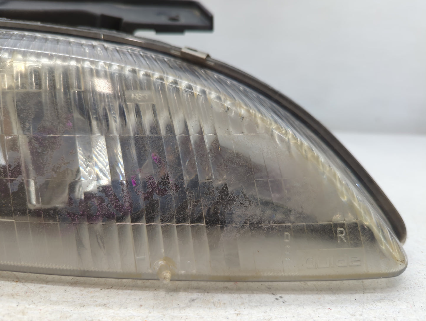 1995 Chevrolet Cavalier Passenger Right Oem Head Light Headlight Lamp - Oemusedautoparts1.com