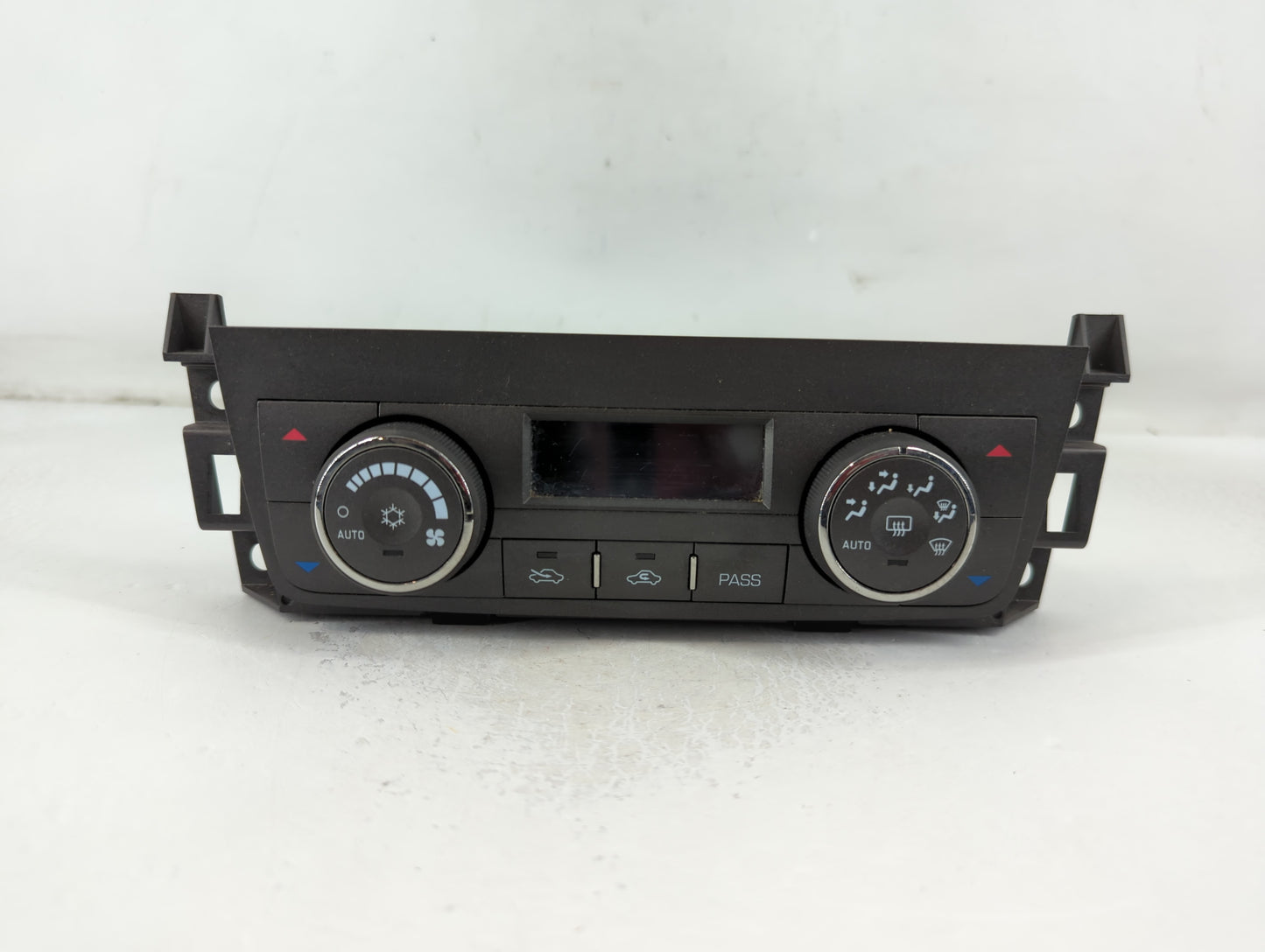 2006-2011 Cadillac Dts Climate Control Module Temperature AC/Heater Replacement P/N:MX237000-2041 15228682 Fits OEM Used Auto Parts - Oemusedautoparts1.com