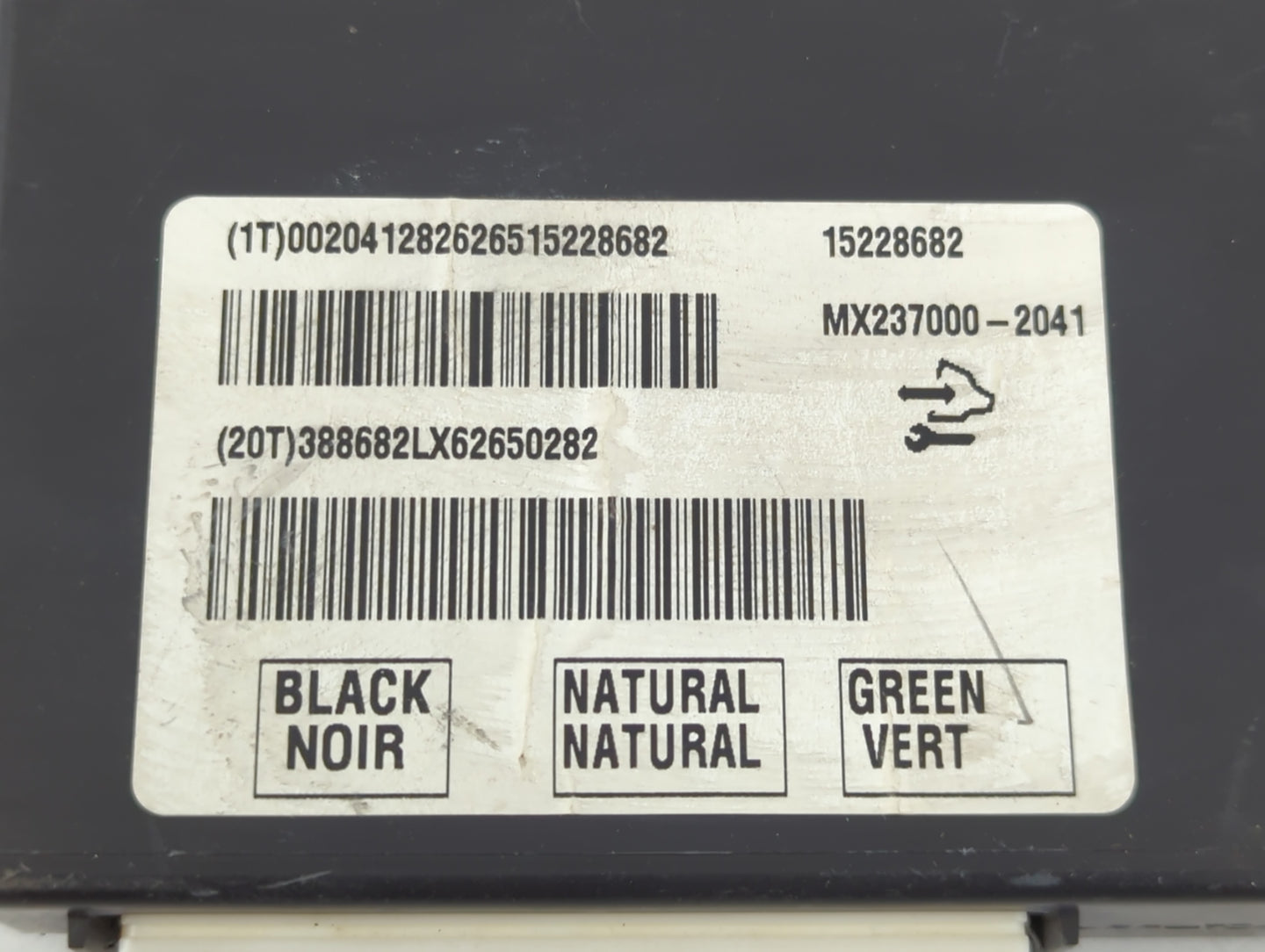 2006-2011 Cadillac Dts Climate Control Module Temperature AC/Heater Replacement P/N:MX237000-2041 15228682 Fits OEM Used Auto Parts - Oemusedautoparts1.com