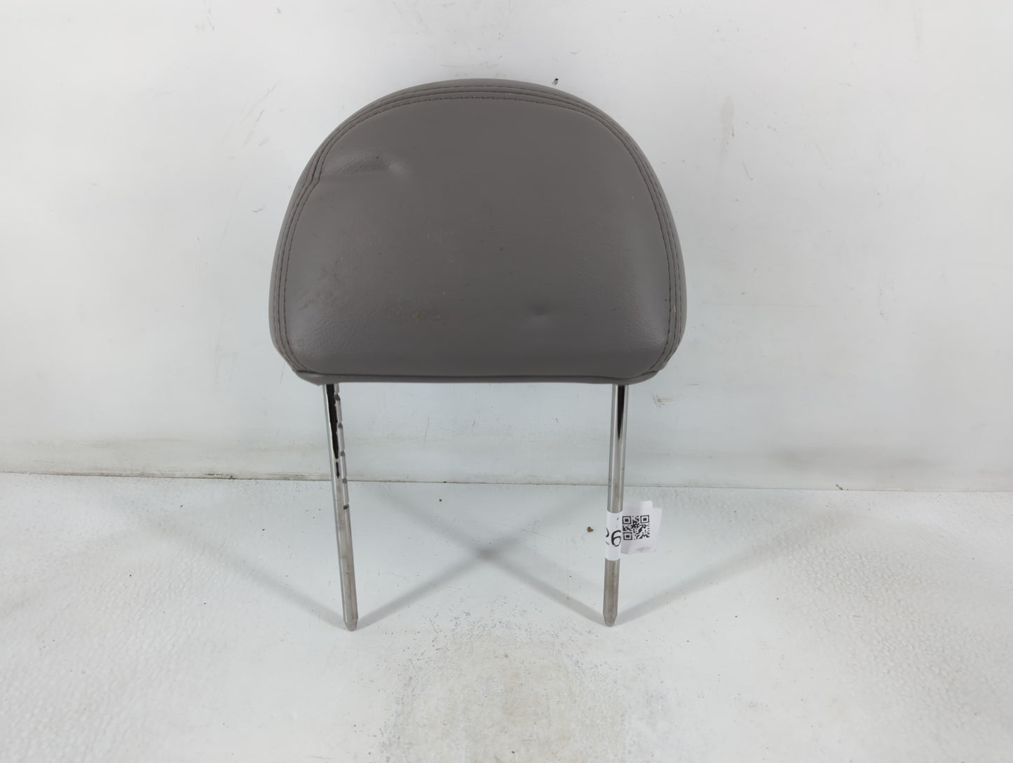 2006 Ford Taurus Headrest Head Rest Rear Center Seat Fits OEM Used Auto Parts - Oemusedautoparts1.com