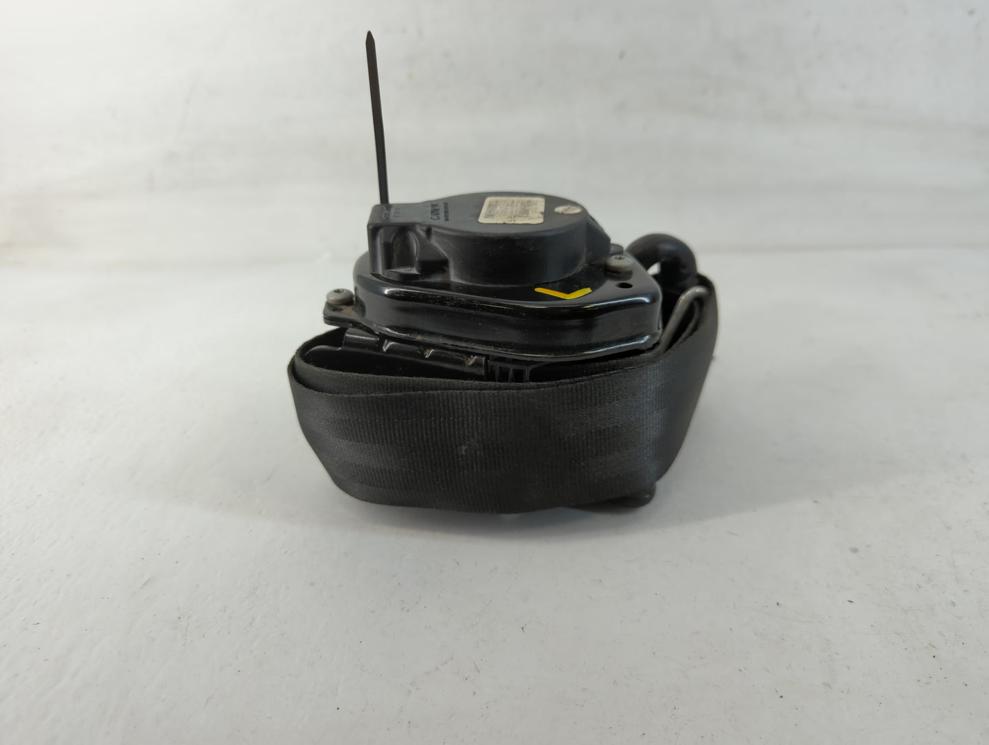 2012-2012 Ford Focus Passenger Front Seatbelt Retractor - Oemusedautoparts1.com