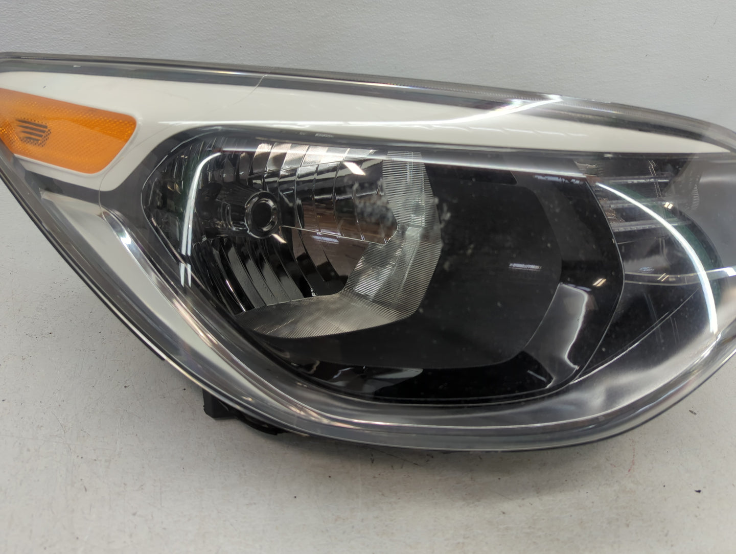2014-2019 Kia Soul Passenger Right Oem Head Light Headlight Lamp - Oemusedautoparts1.com