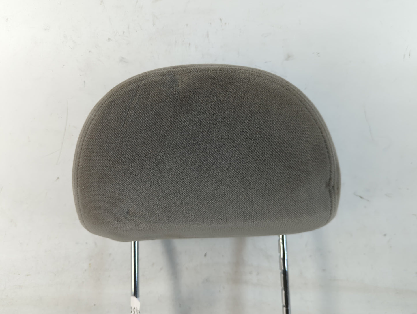 2002 Mercury Sable Headrest Head Rest Rear Center Seat Fits OEM Used Auto Parts - Oemusedautoparts1.com