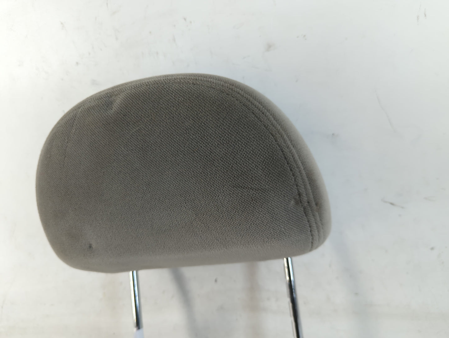 2002 Mercury Sable Headrest Head Rest Rear Center Seat Fits OEM Used Auto Parts - Oemusedautoparts1.com