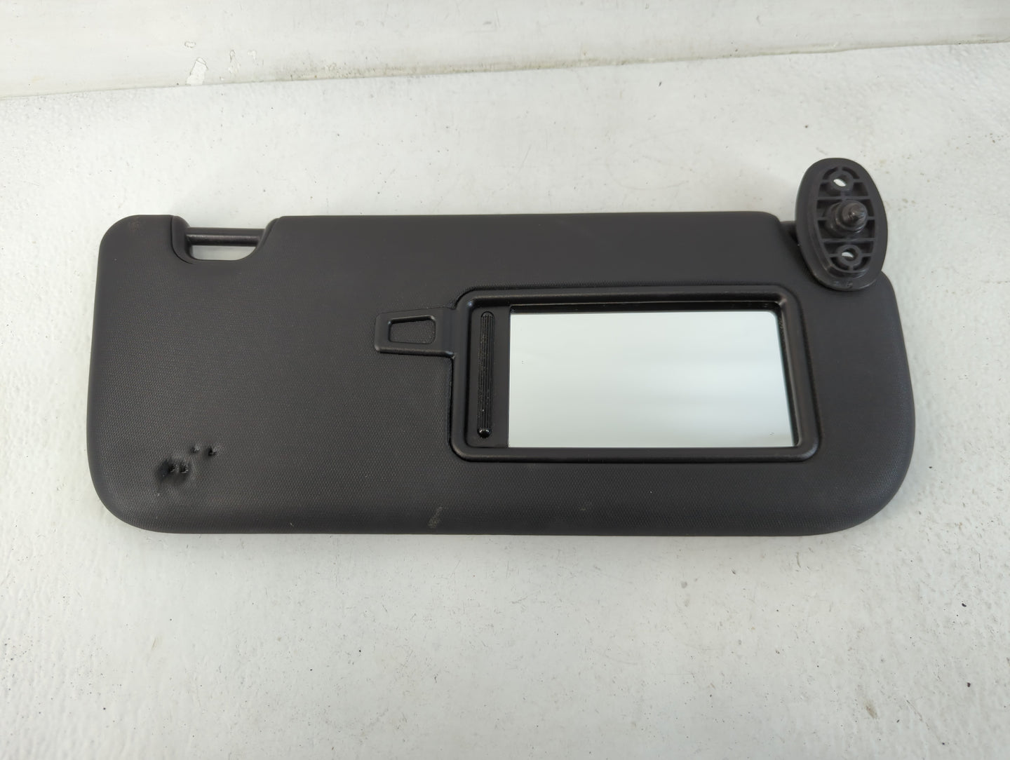 2014-2019 Kia Soul Sun Visor Shade Replacement Passenger Right Mirror Fits Fits 2014 2015 2016 2017 2018 2019 OEM Used Auto Parts - Oemusedautoparts1.com