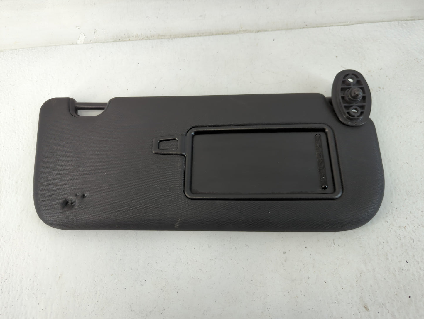 2014-2019 Kia Soul Sun Visor Shade Replacement Passenger Right Mirror Fits Fits 2014 2015 2016 2017 2018 2019 OEM Used Auto Parts - Oemusedautoparts1.com