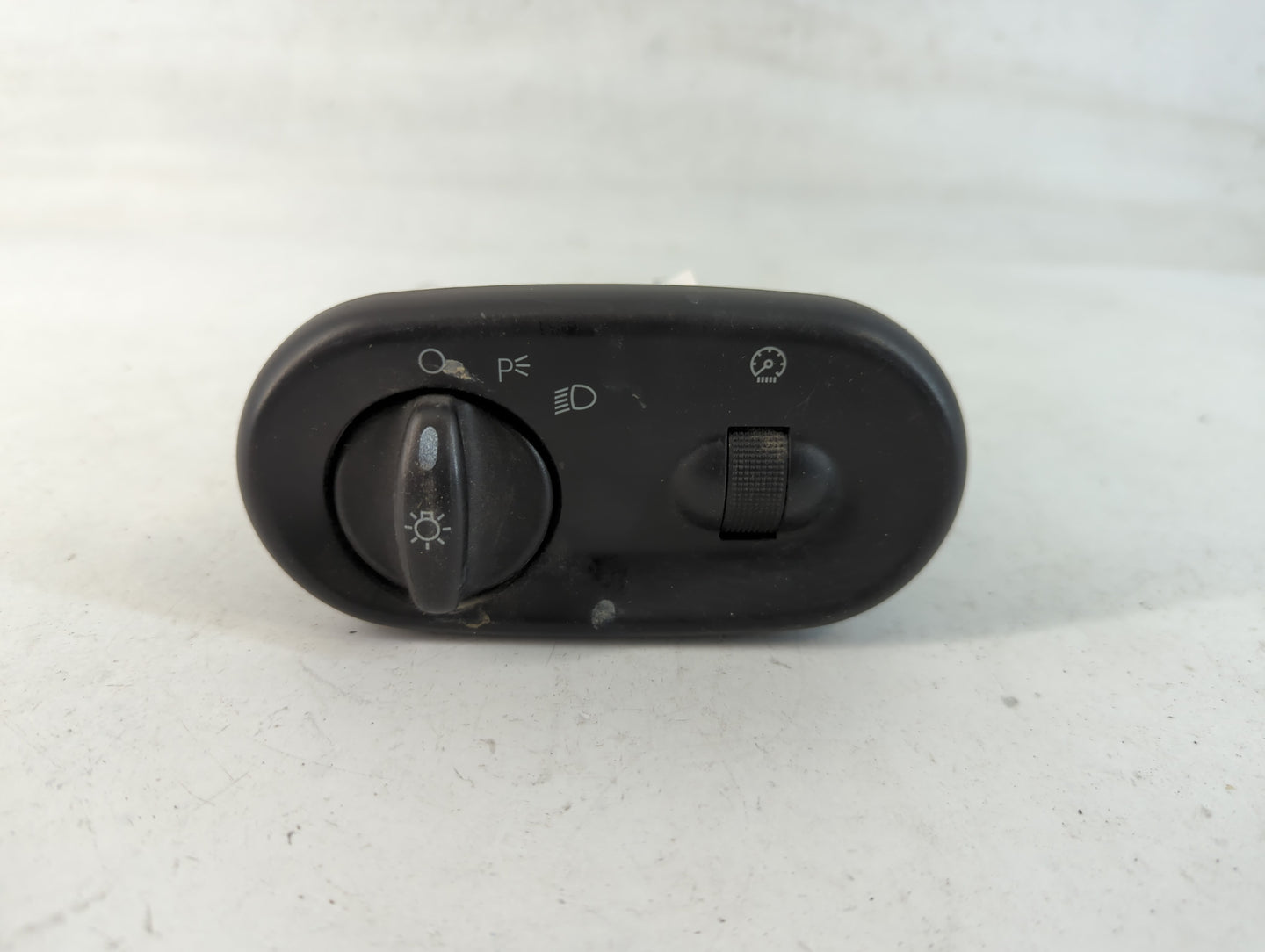 2006 Ford Taurus Headlight Head Light Switch Lamp Control - Oemusedautoparts1.com