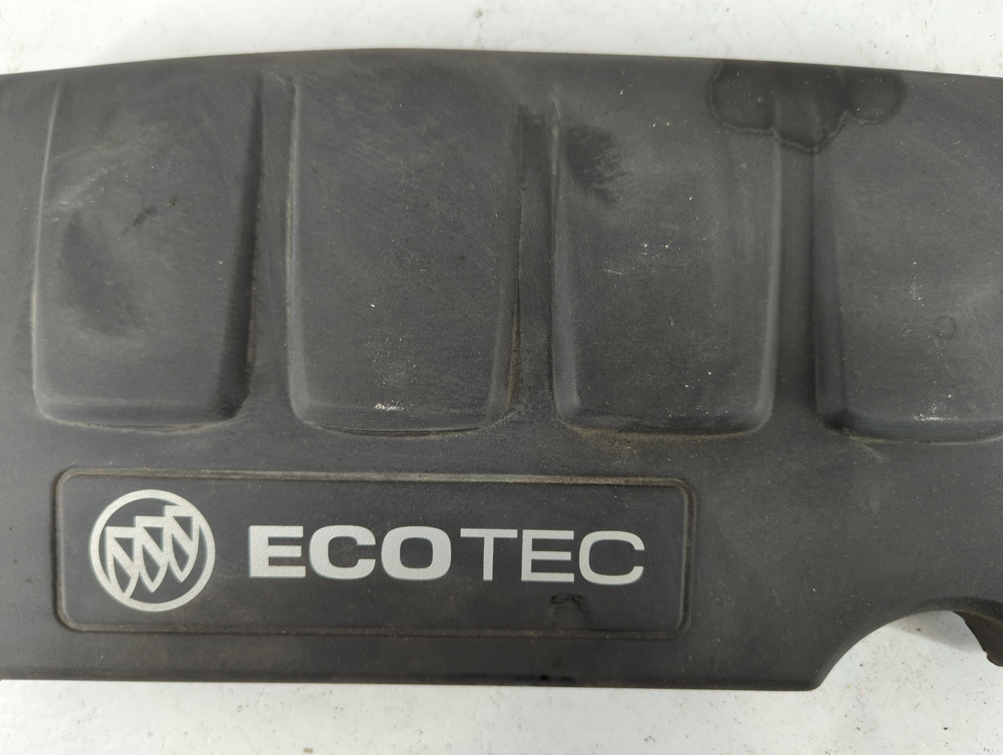 2015 Buick Encore Engine Cover - Oemusedautoparts1.com