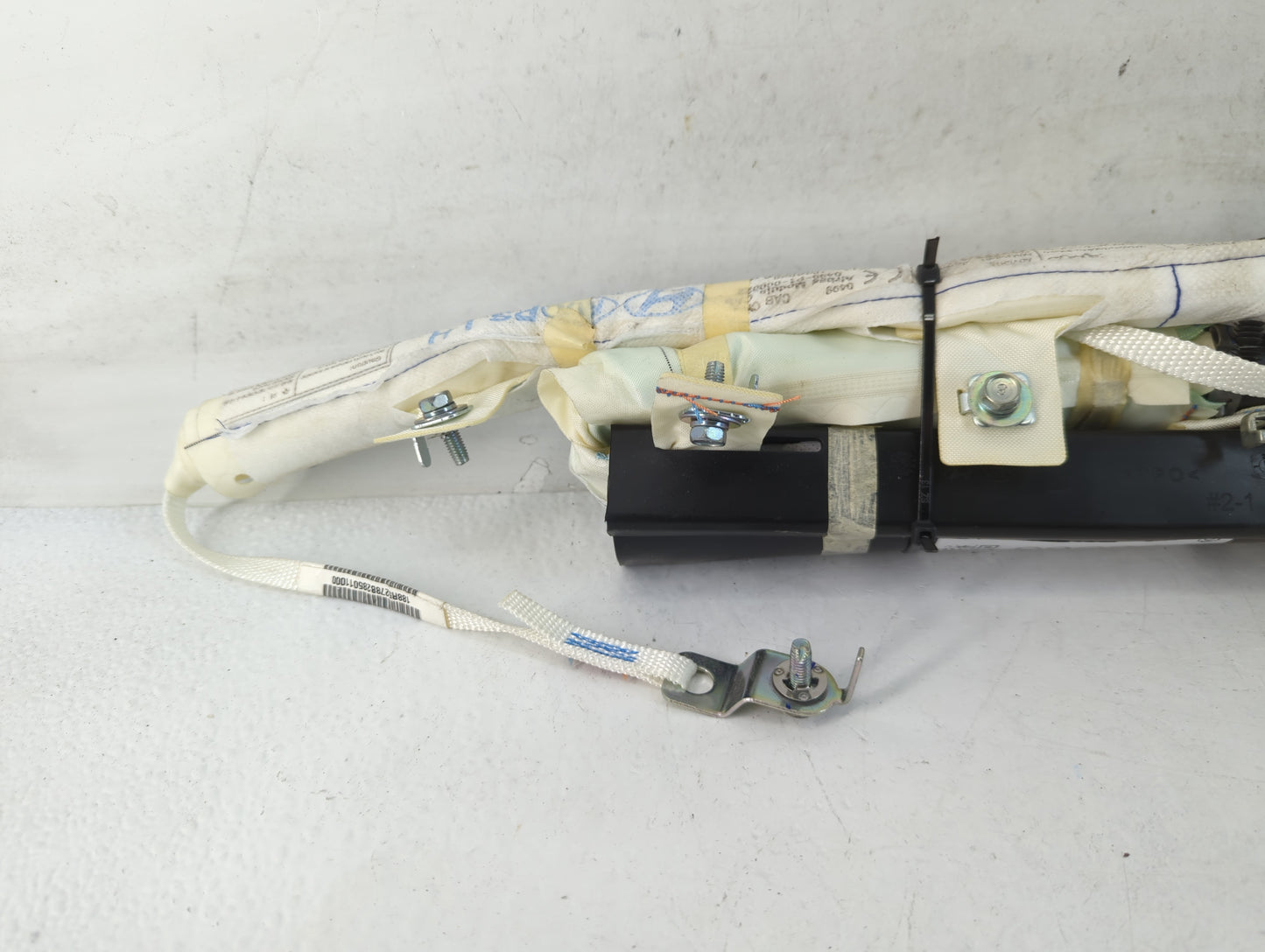 2014-2019 Kia Soul Air Bag Driver Left Steering Wheel Mounted P/N:85010-B2000 Fits Fits 2014 2015 2016 2017 2018 2019 OEM Used Auto Parts - Oemusedautoparts1.com