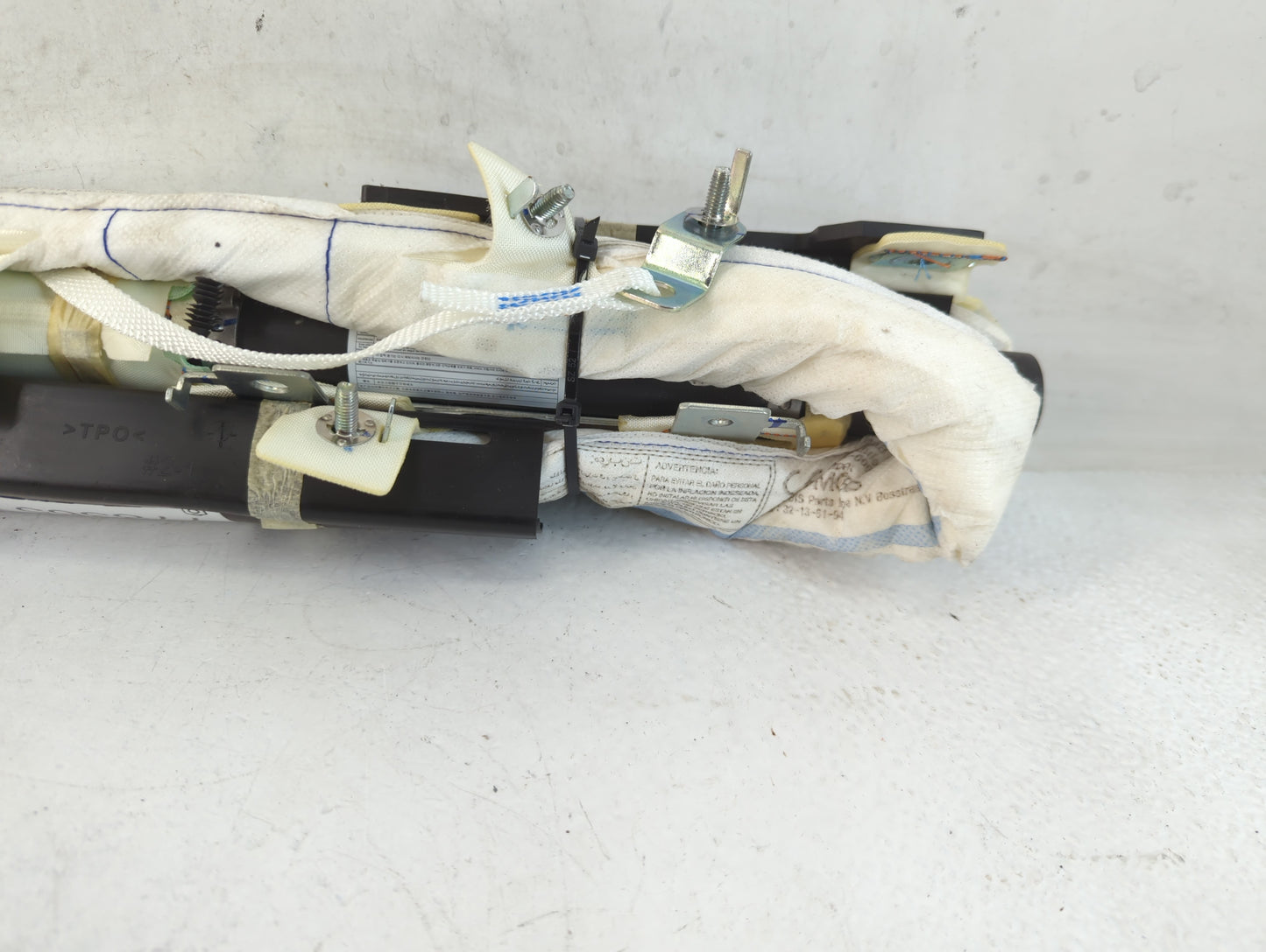 2014-2019 Kia Soul Air Bag Driver Left Steering Wheel Mounted P/N:85010-B2000 Fits Fits 2014 2015 2016 2017 2018 2019 OEM Used Auto Parts - Oemusedautoparts1.com