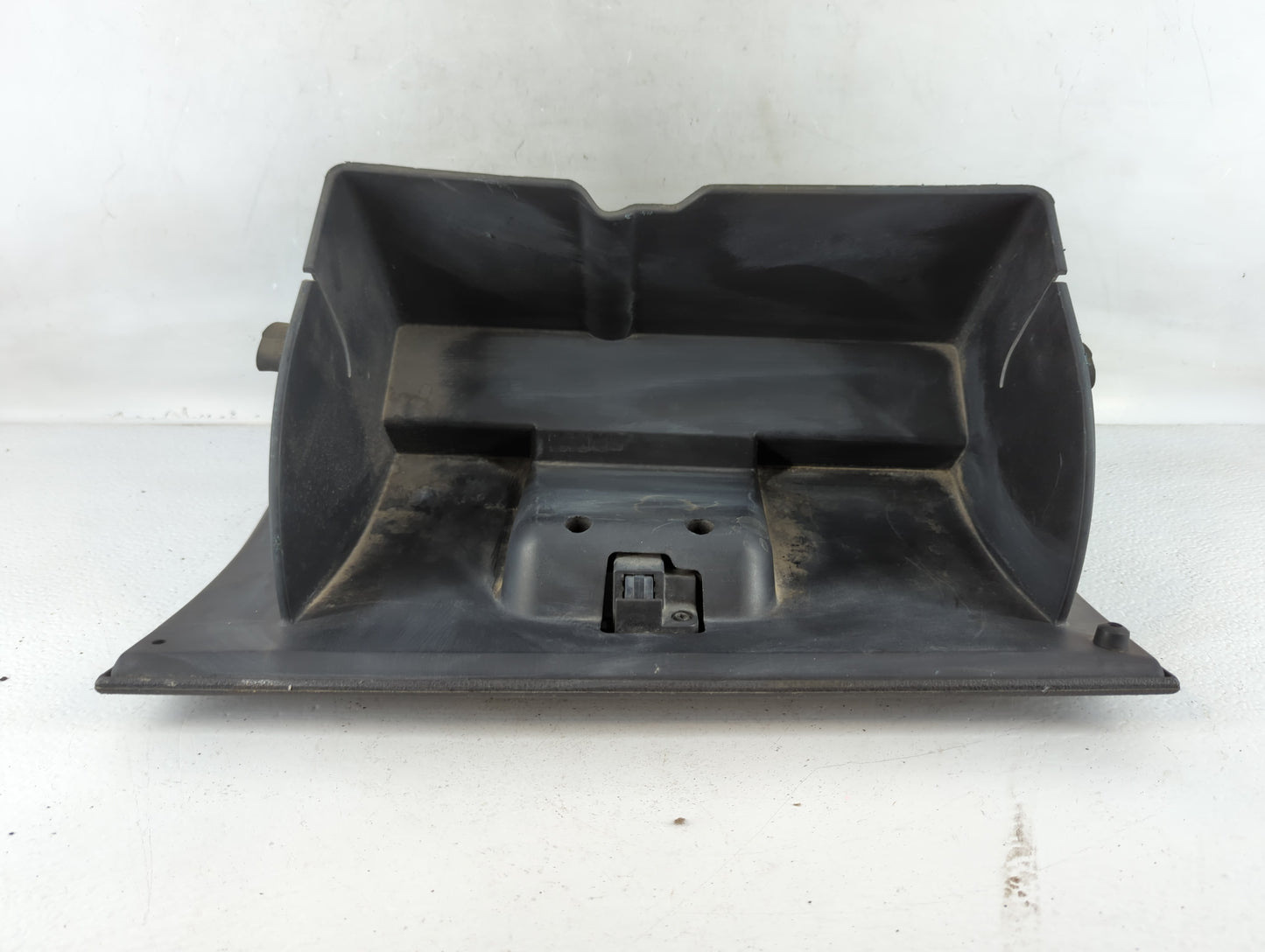 2005 Ford Mustang Passenger Glove Box Door Storage Compartment - Oemusedautoparts1.com