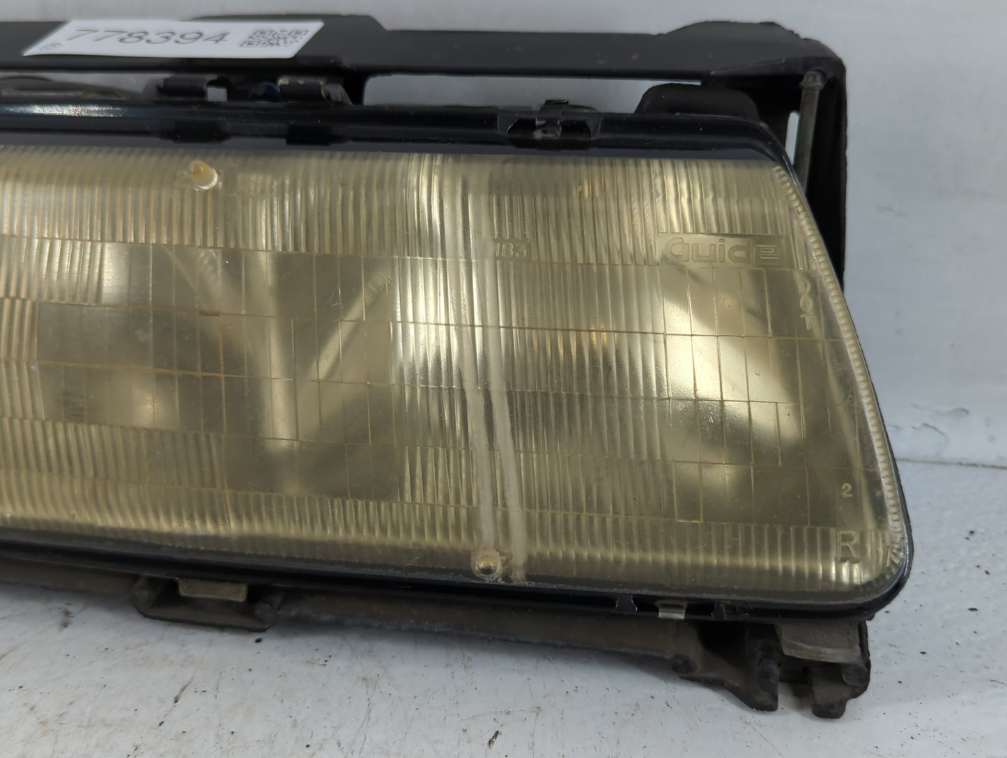 1992 Pontiac Grand Prix Passenger Right Oem Head Light Headlight Lamp - Oemusedautoparts1.com