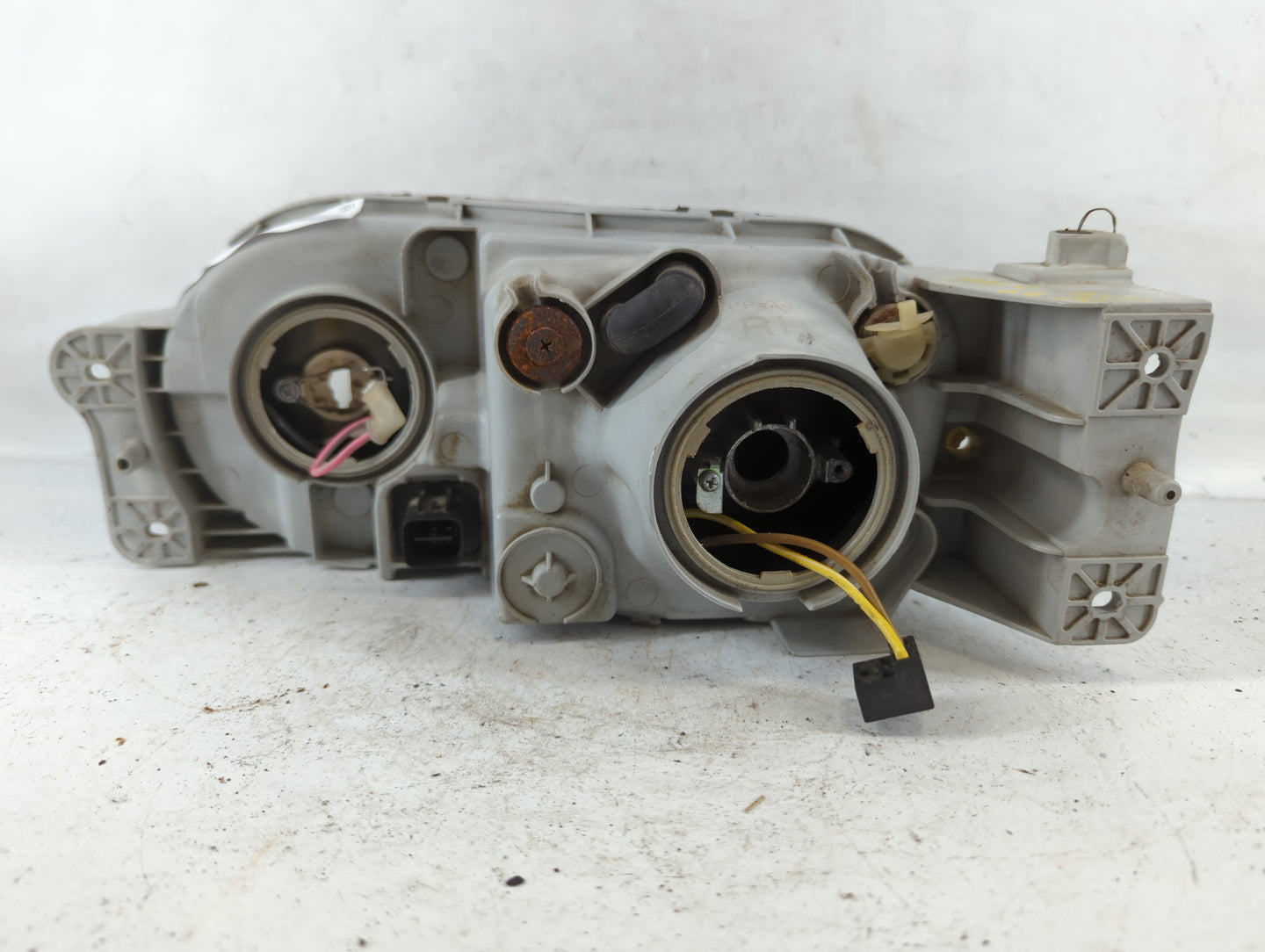 Hyundai Tiburo Passenger Right Oem Head Light Headlight Lamp - Oemusedautoparts1.com