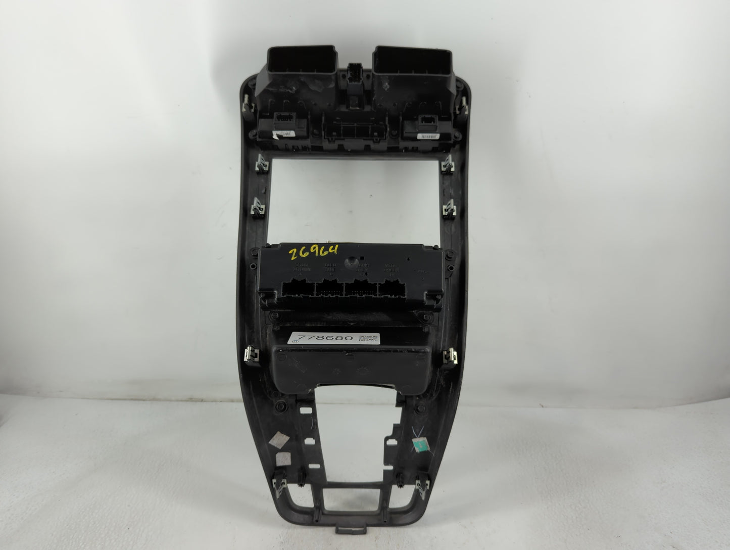 2007-2009 Chevrolet Equinox Climate Control Module Temperature AC/Heater Replacement P/N:25833287 Fits Fits 2007 2008 2009 OEM Used Auto Parts - Oemusedautoparts1.com