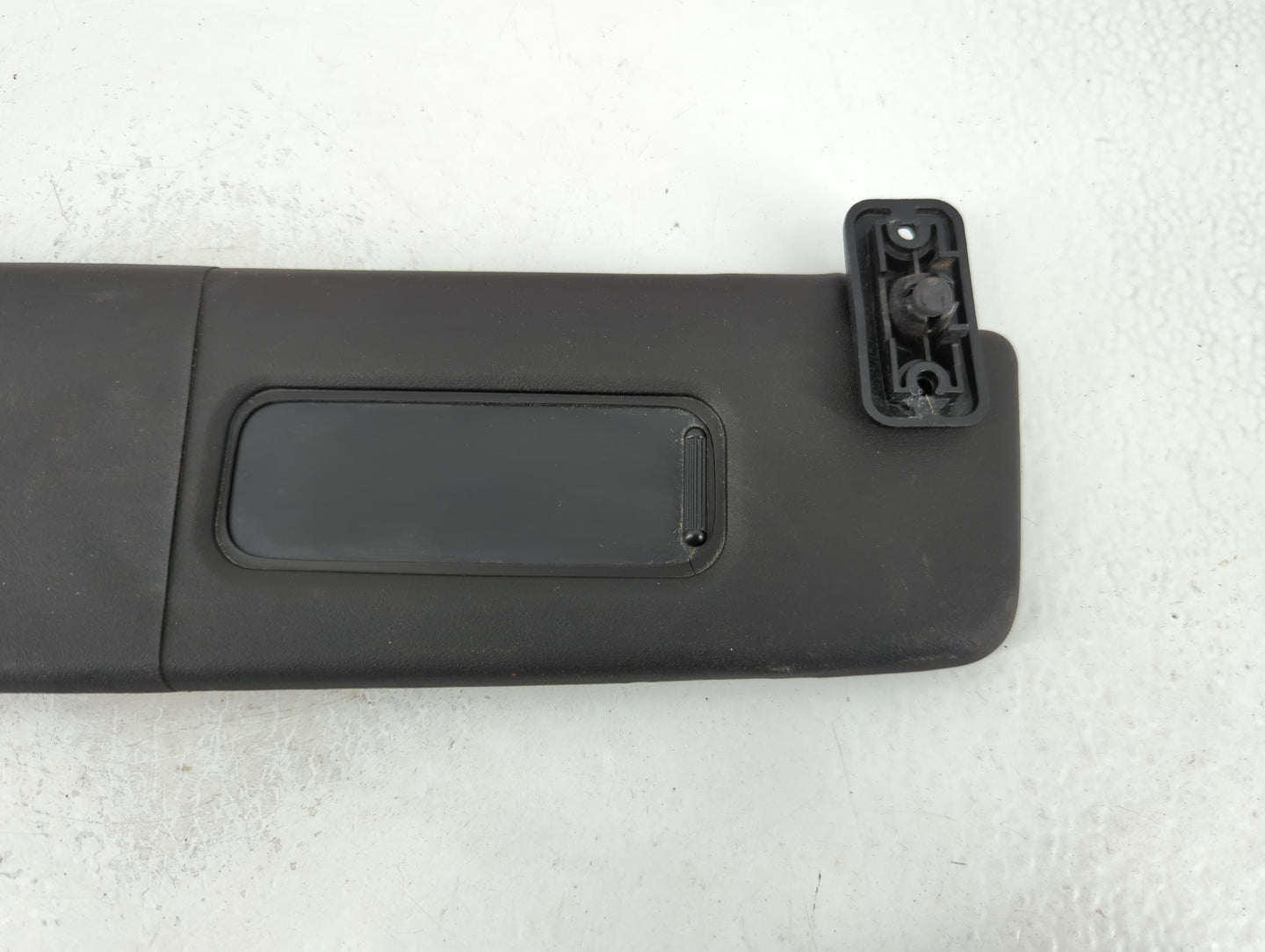 2007-2014 Chevrolet Suburban 1500 Sun Visor Shade Replacement Passenger Right Mirror Fits OEM Used Auto Parts - Oemusedautoparts1.com