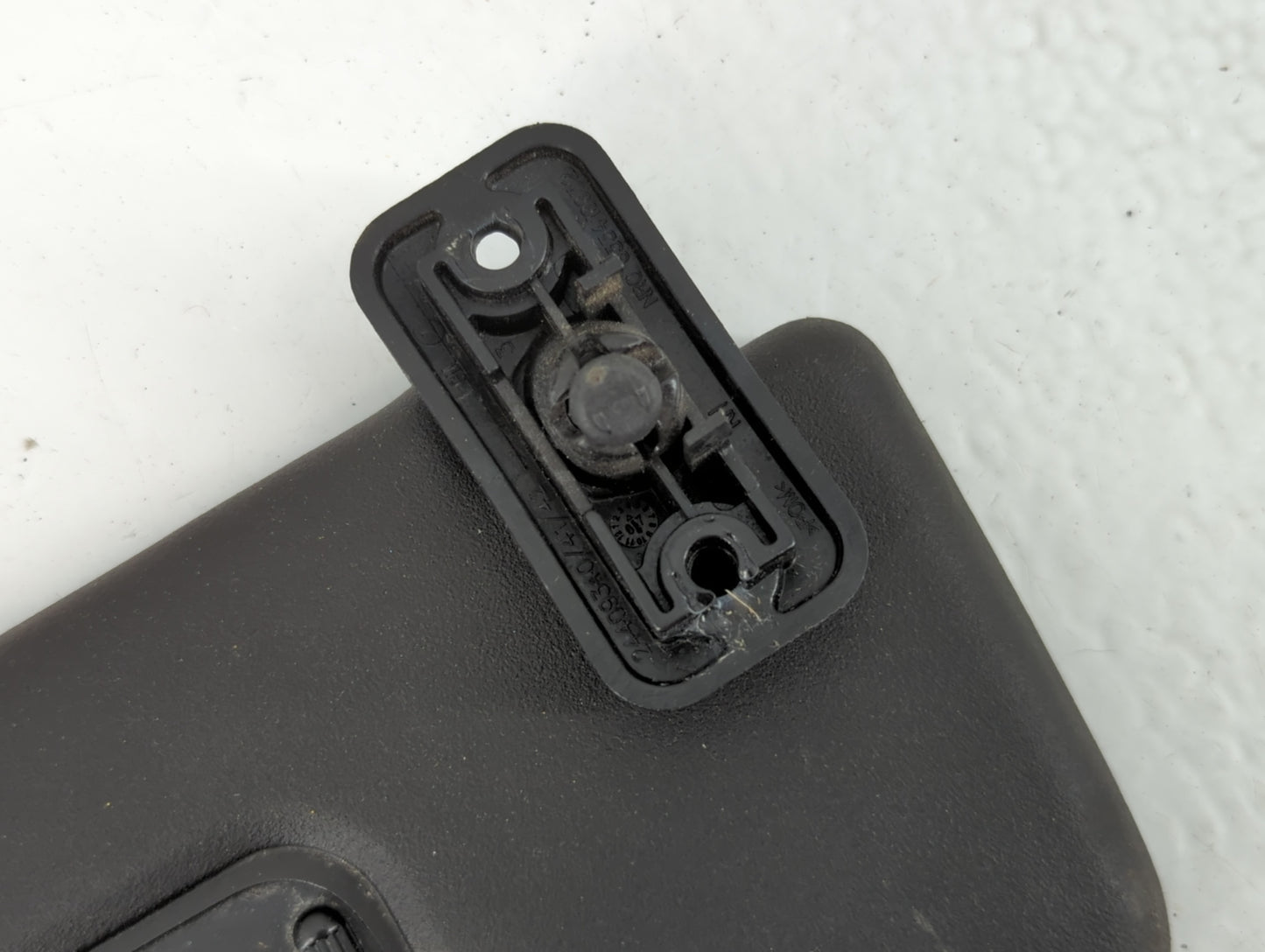 2007-2014 Chevrolet Suburban 1500 Sun Visor Shade Replacement Passenger Right Mirror Fits OEM Used Auto Parts - Oemusedautoparts1.com