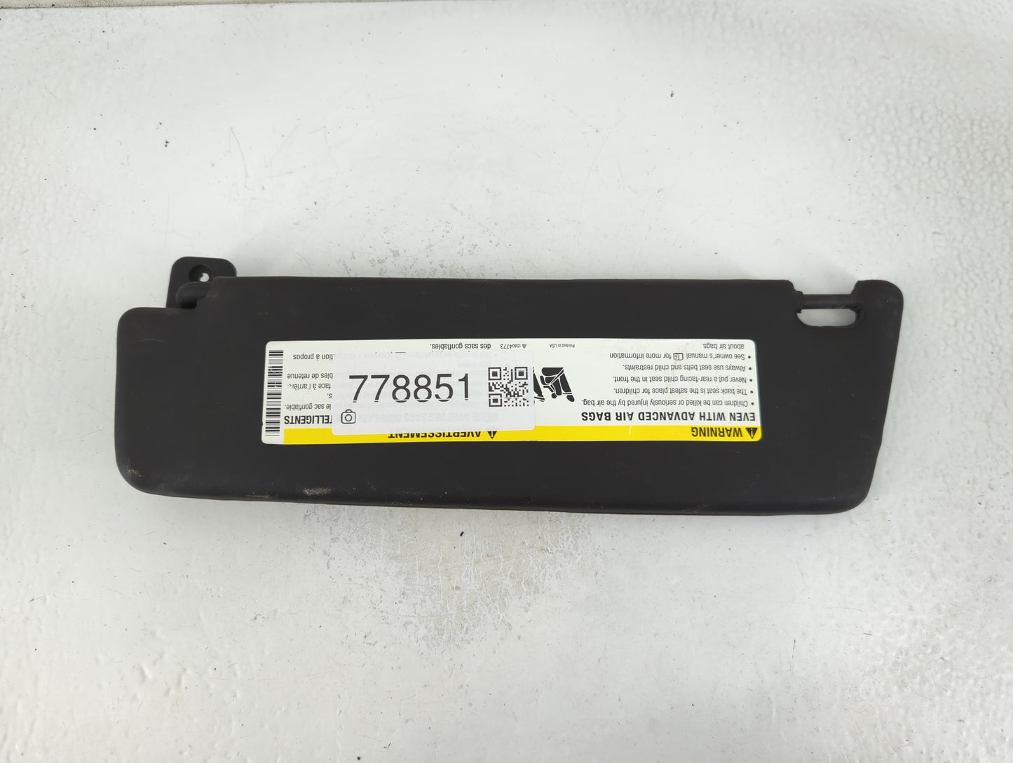 2007-2014 Chevrolet Suburban 1500 Sun Visor Shade Replacement Passenger Right Mirror Fits OEM Used Auto Parts - Oemusedautoparts1.com