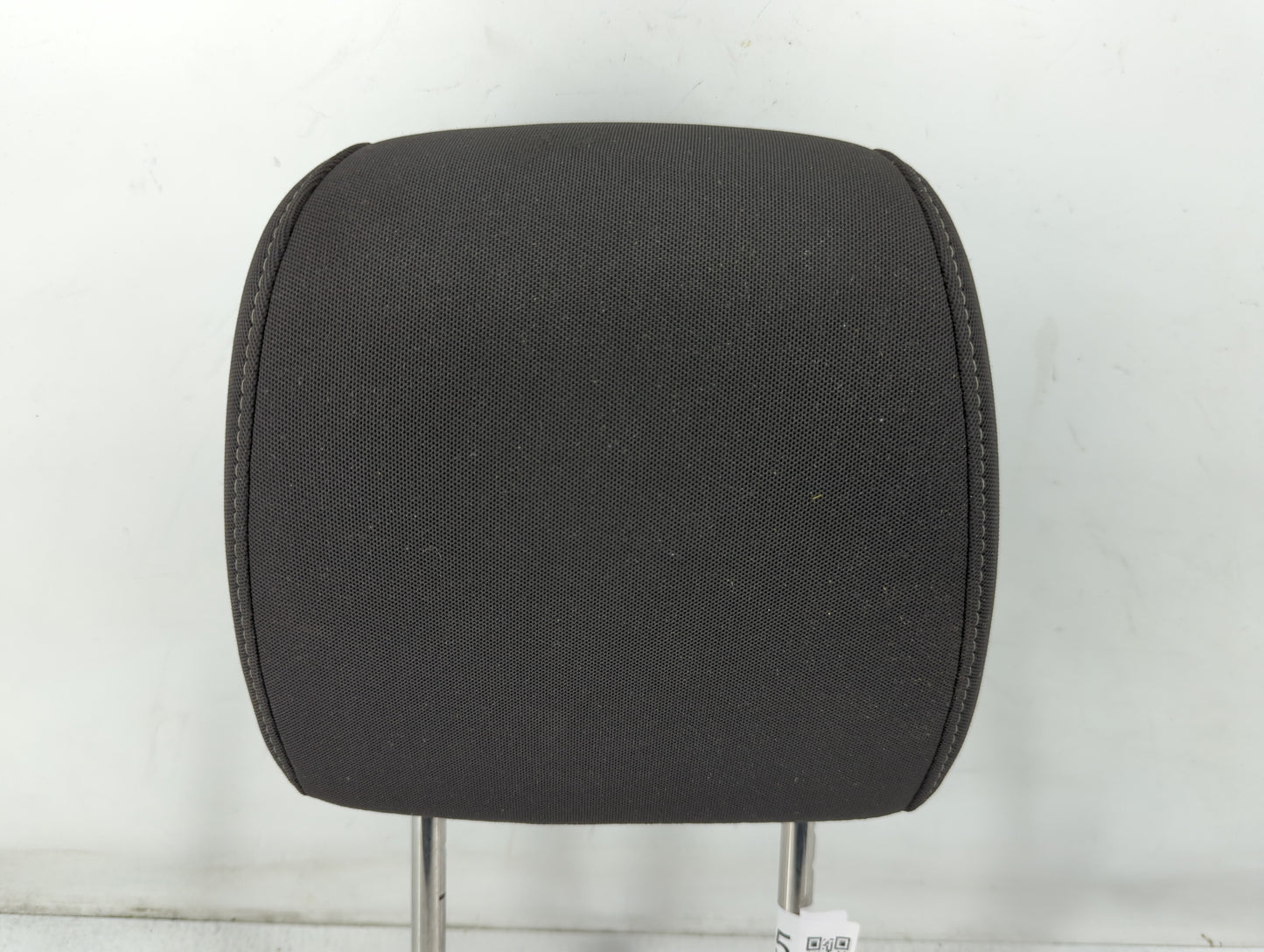2013-2016 Chevrolet Sonic Headrest Head Rest Front Driver Passenger Seat Fits Fits 2013 2014 2015 2016 OEM Used Auto Parts - Oemusedautoparts1.com