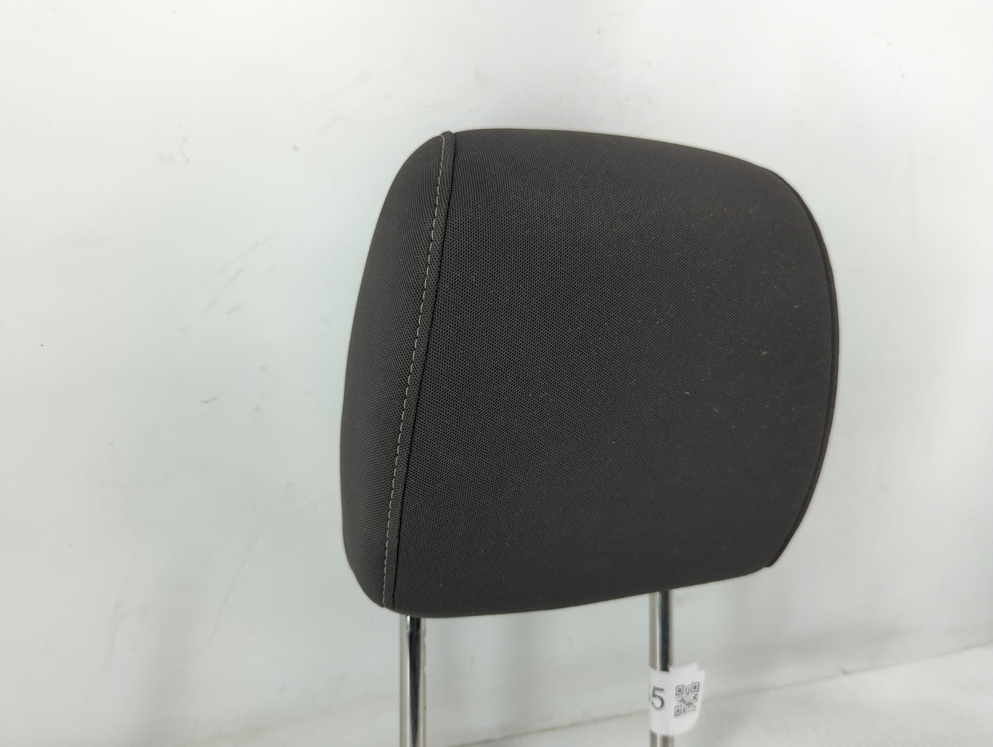 2013-2016 Chevrolet Sonic Headrest Head Rest Front Driver Passenger Seat Fits Fits 2013 2014 2015 2016 OEM Used Auto Parts - Oemusedautoparts1.com