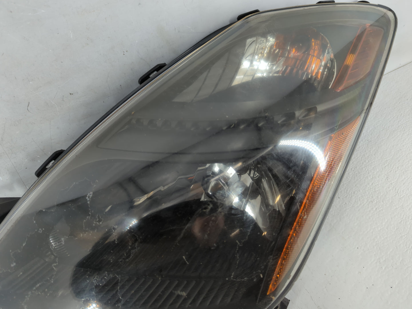 2005-2009 Toyota Prius Driver Left Oem Head Light Headlight Lamp - Oemusedautoparts1.com