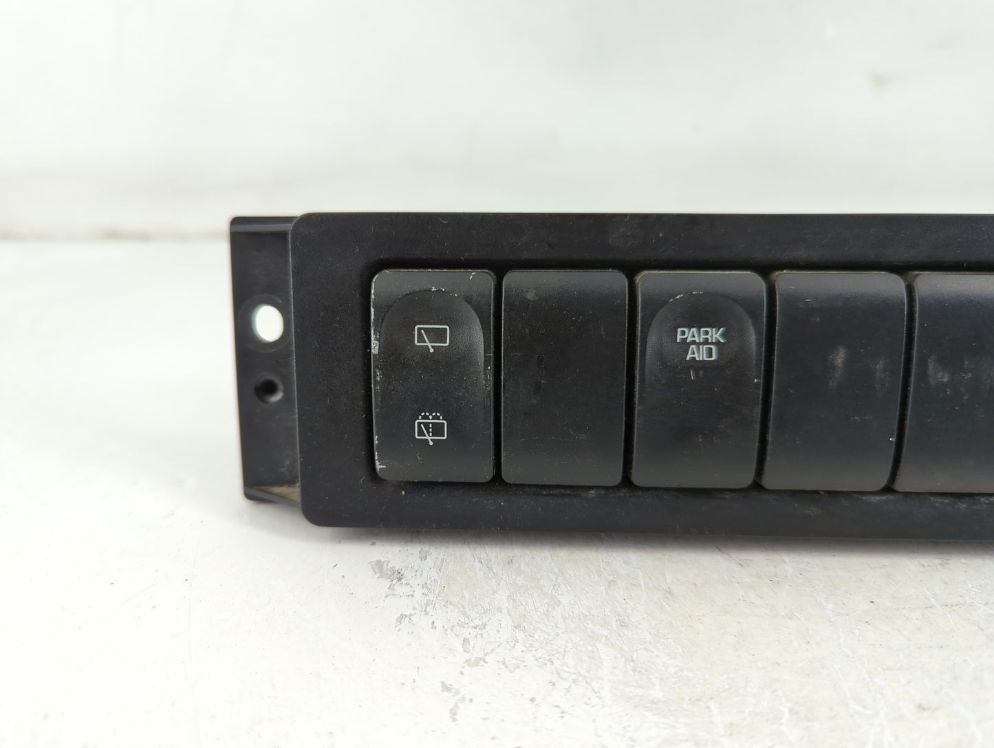 2004-2006 Buick Rendezvous Windshield Washer Fluid Reservoir Bottle Oem - Oemusedautoparts1.com