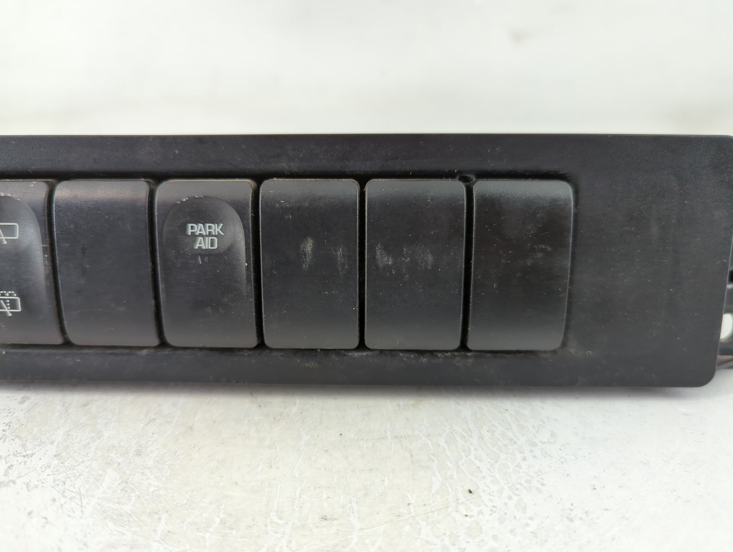 2004-2006 Buick Rendezvous Windshield Washer Fluid Reservoir Bottle Oem - Oemusedautoparts1.com