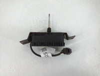 2001-2007 Volvo V70 Front Windshield Wiper Motor P/N:8620960 Fits Fits 1999 2000 2001 2002 2003 2004 2005 2006 2007 2008 2009 OEM Used Auto Parts - Oemusedautoparts1.com